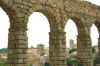 acqueductsegovia2.jpg (221261 bytes)